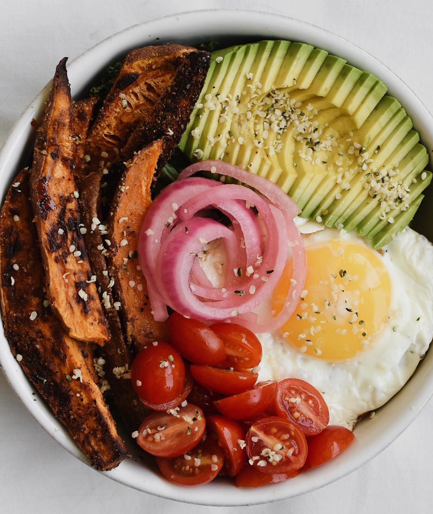 Breakfast Bowl with Sautéed Kale and Egg