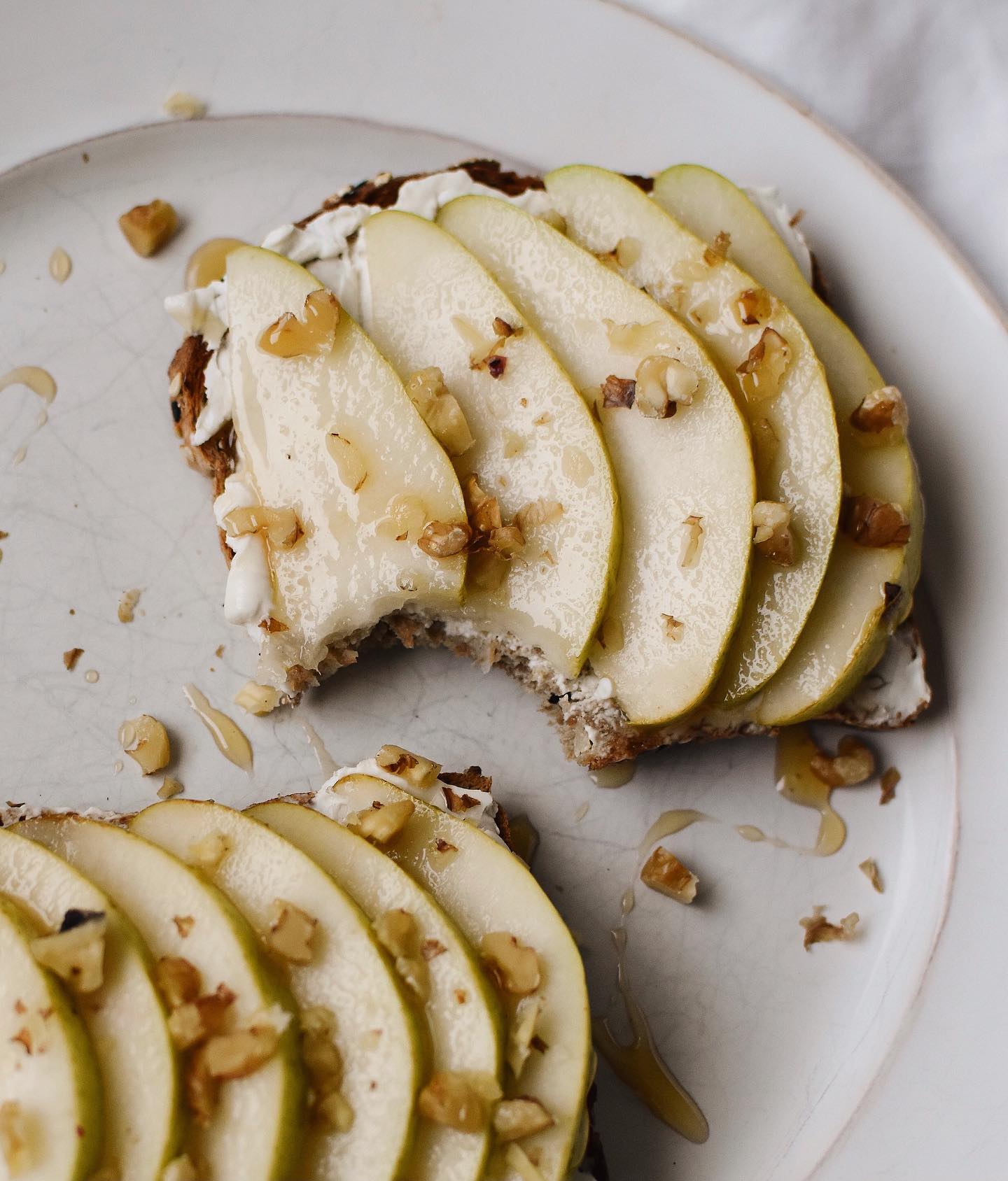 Pear and Dairy-Free Cream Cheese Toast