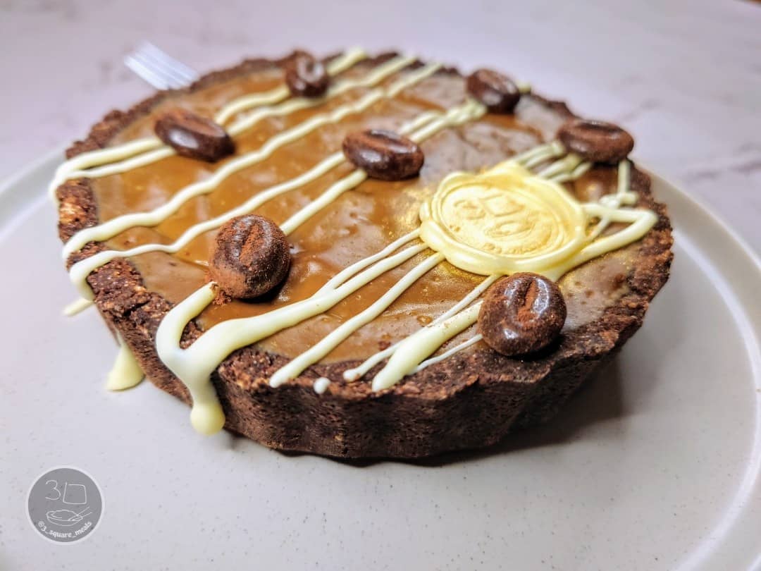 Decaf Coffee Tart with Caramel Filling