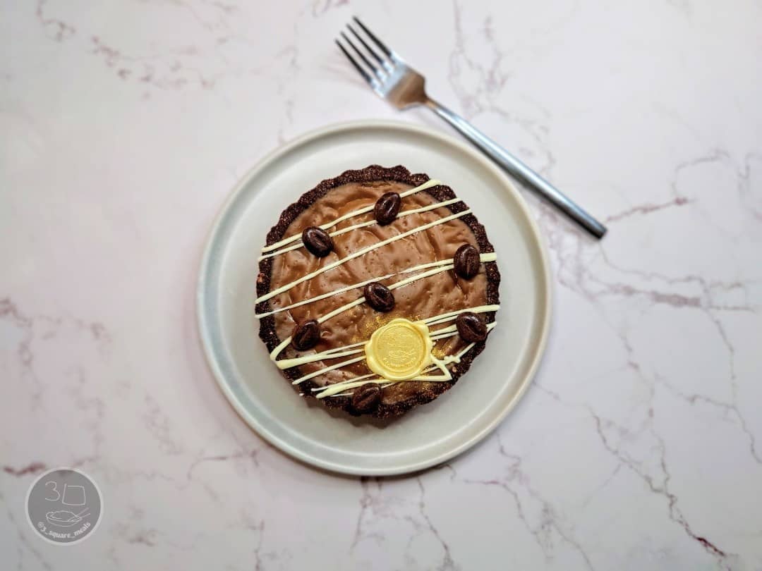 Decaf Coffee Tart with Caramel Filling