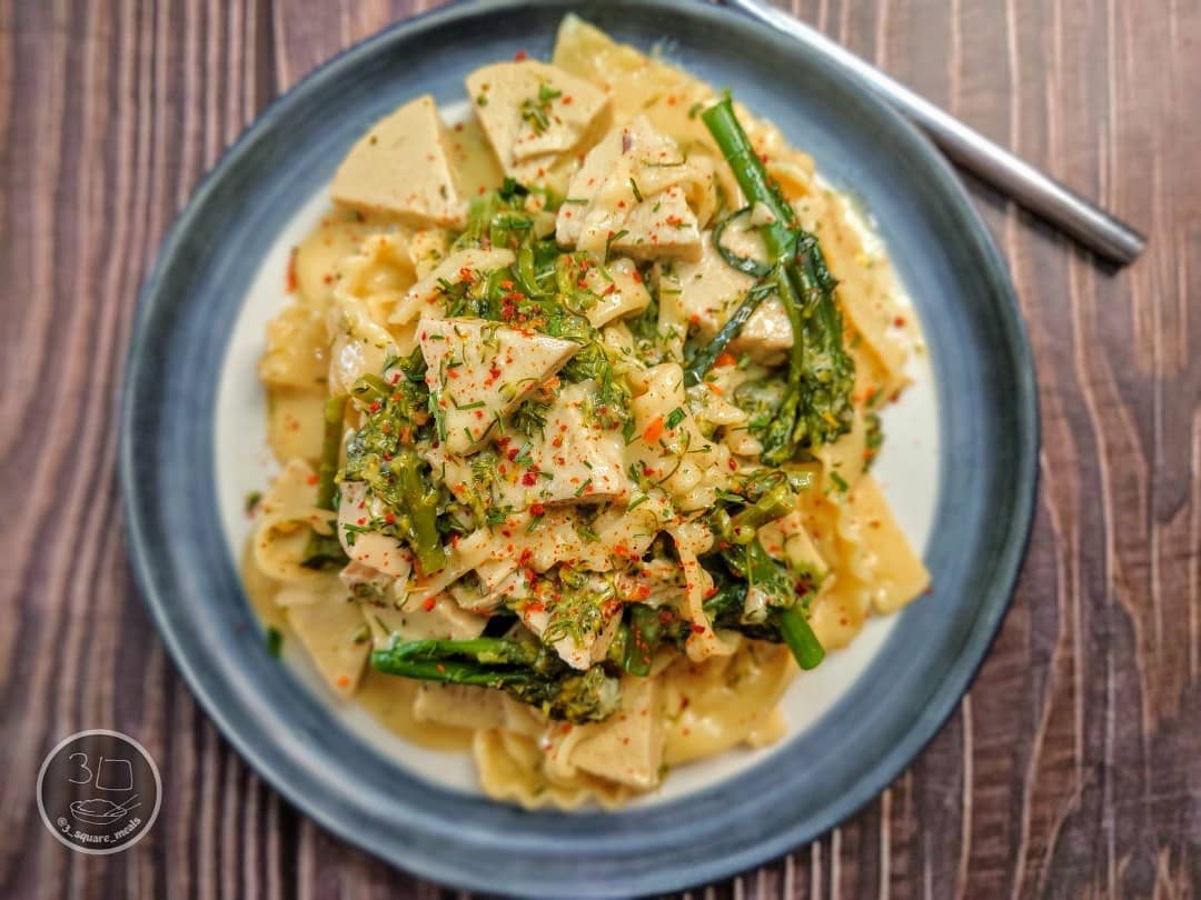 Quorn Mafalde Pasta with Roast and Broccoli