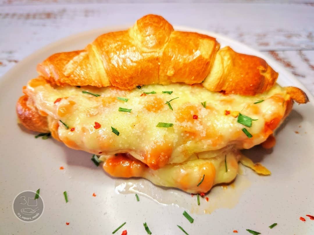 Cheesy Bean Croissant