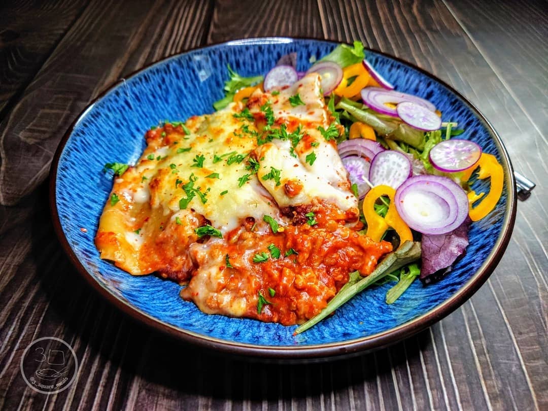 Smoky Vegetarian Cannelloni with Cheese Sauce