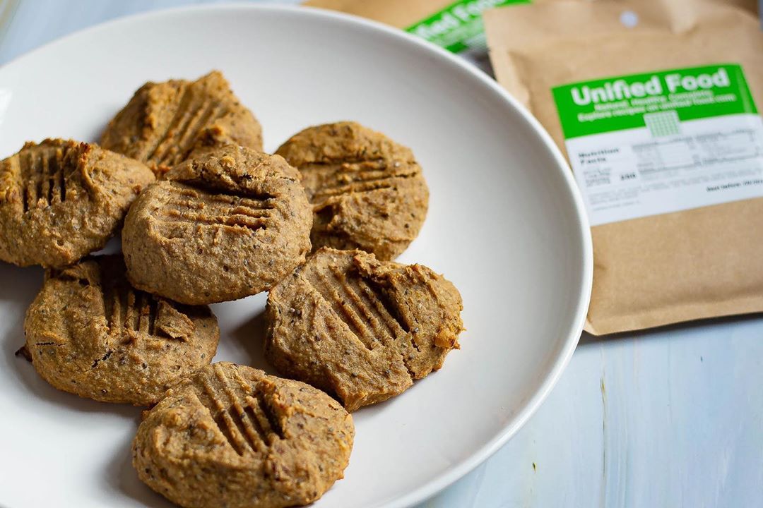 Vegan & Oil Free Peanut Butter Protein Cookies
