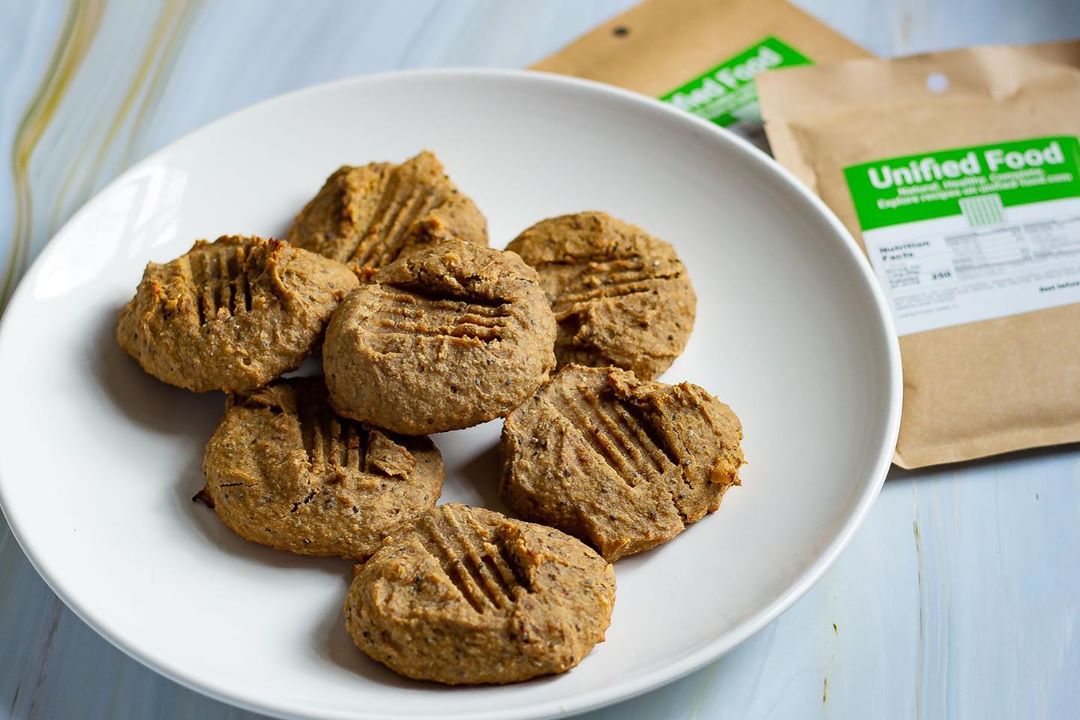 Vegan & Oil Free Peanut Butter Protein Cookies