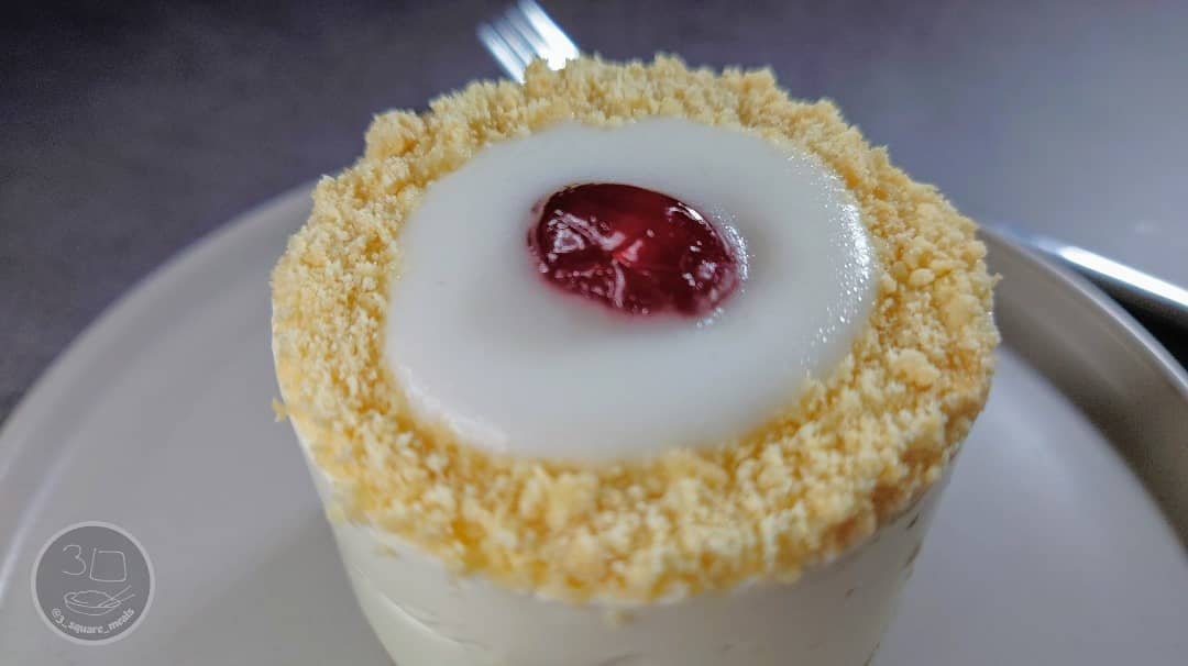 Cherry Bakewell Cheesecake Breakfast