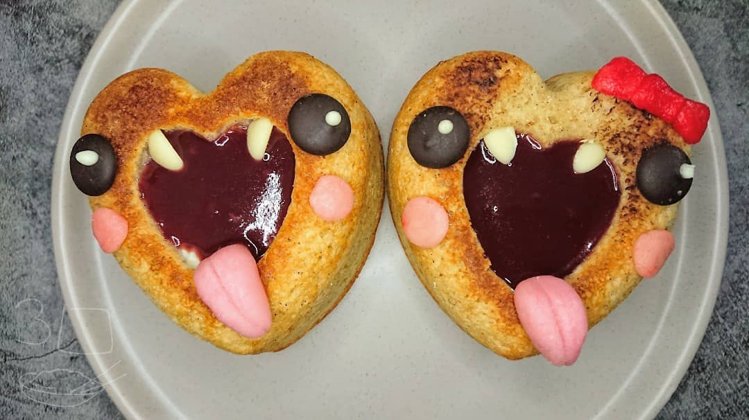 Kawaii Vampire Cakes