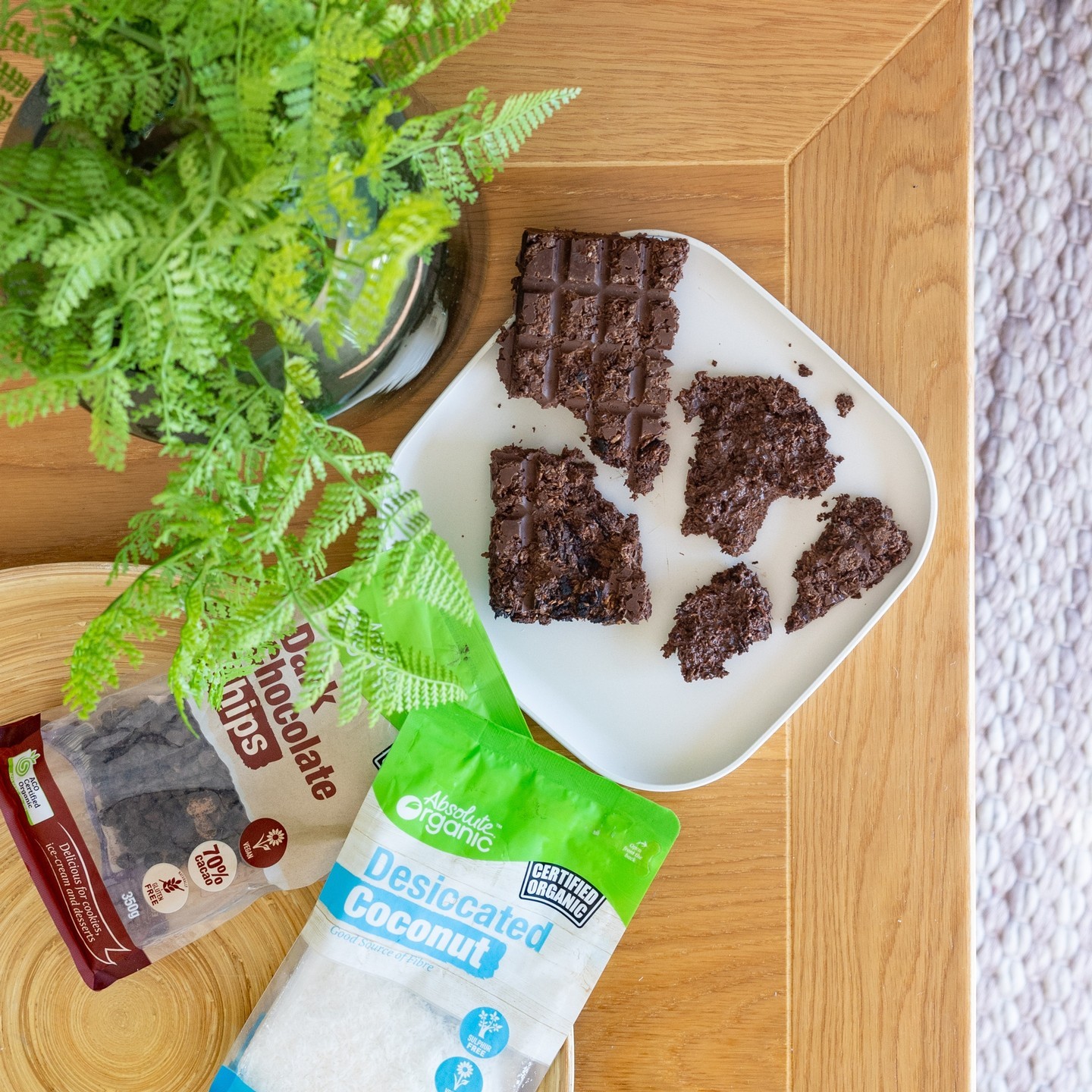 Simple Chocolate Coconut Bars