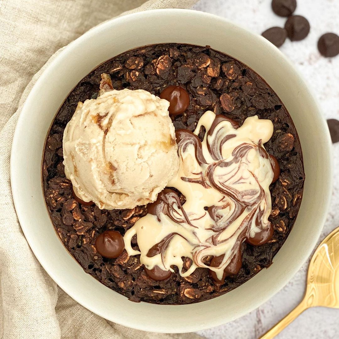 Chocolate Salted Caramel Baked Oats with Date & Tahini Nicecream