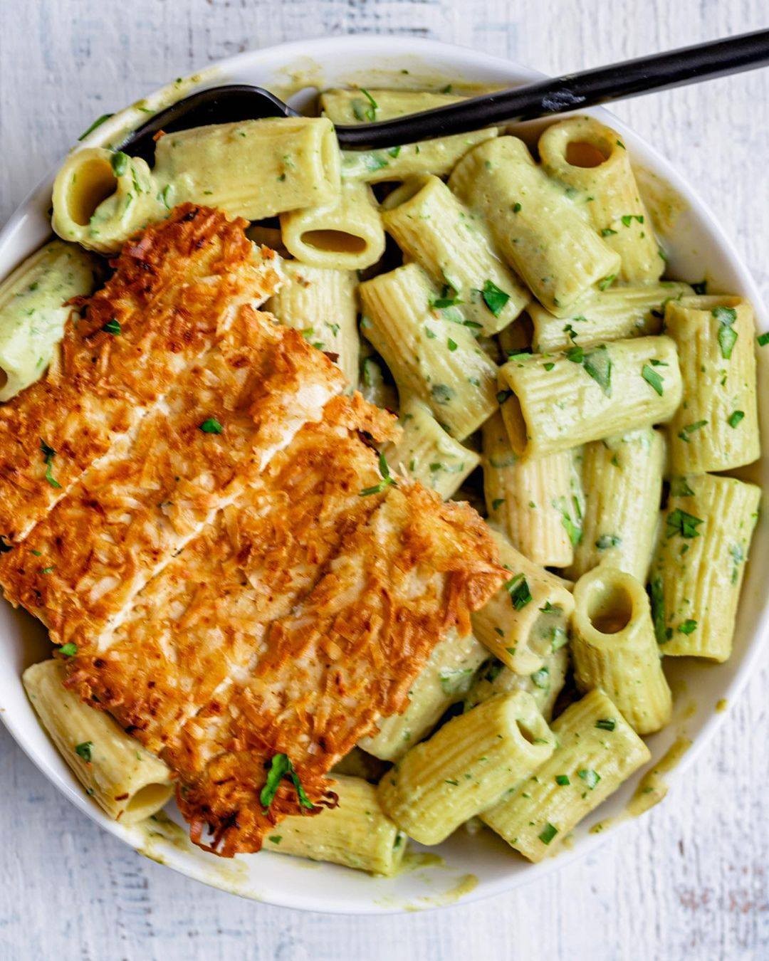 Creamy Pesto Pasta with Coconut Tofu