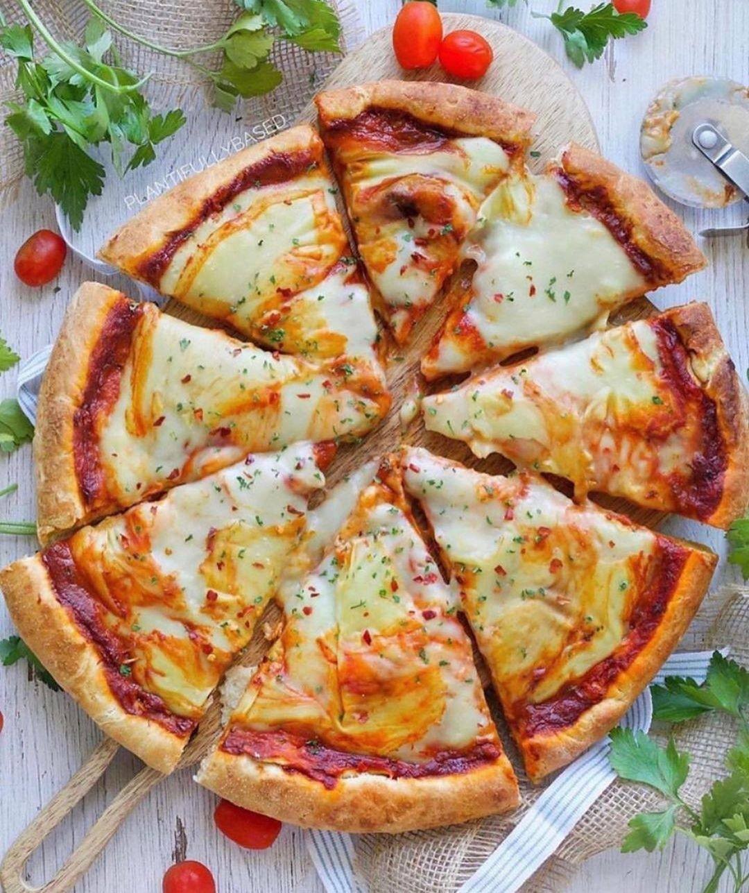 Homemade Vegan Pizza