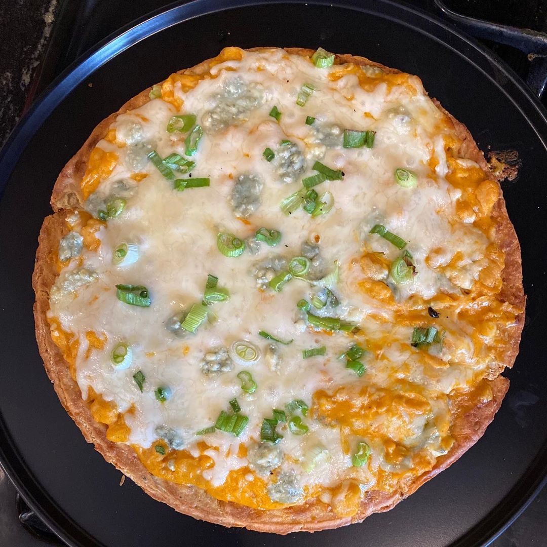 Buffalo Chickpea Pizza on Cauliflower Crust