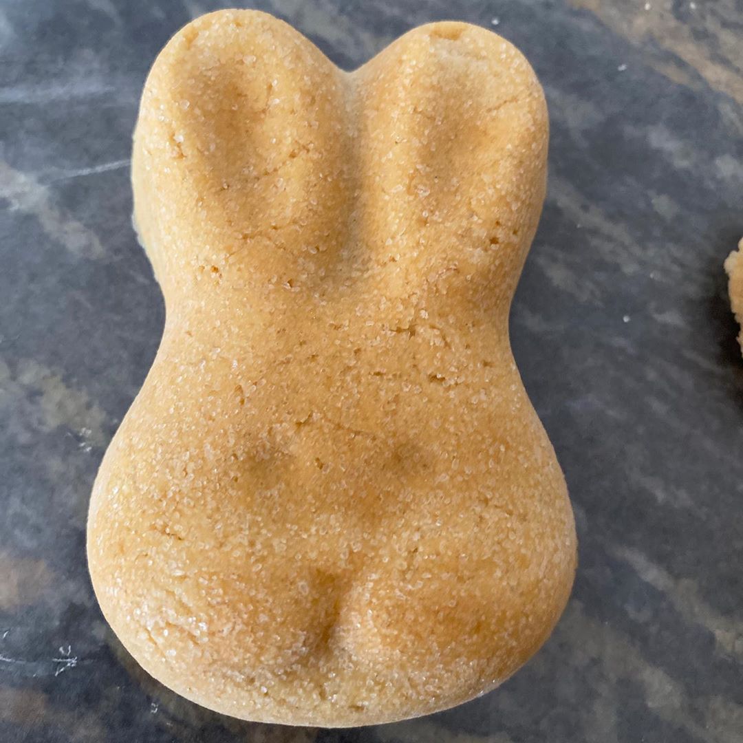 Easter Bunny Baking Pan