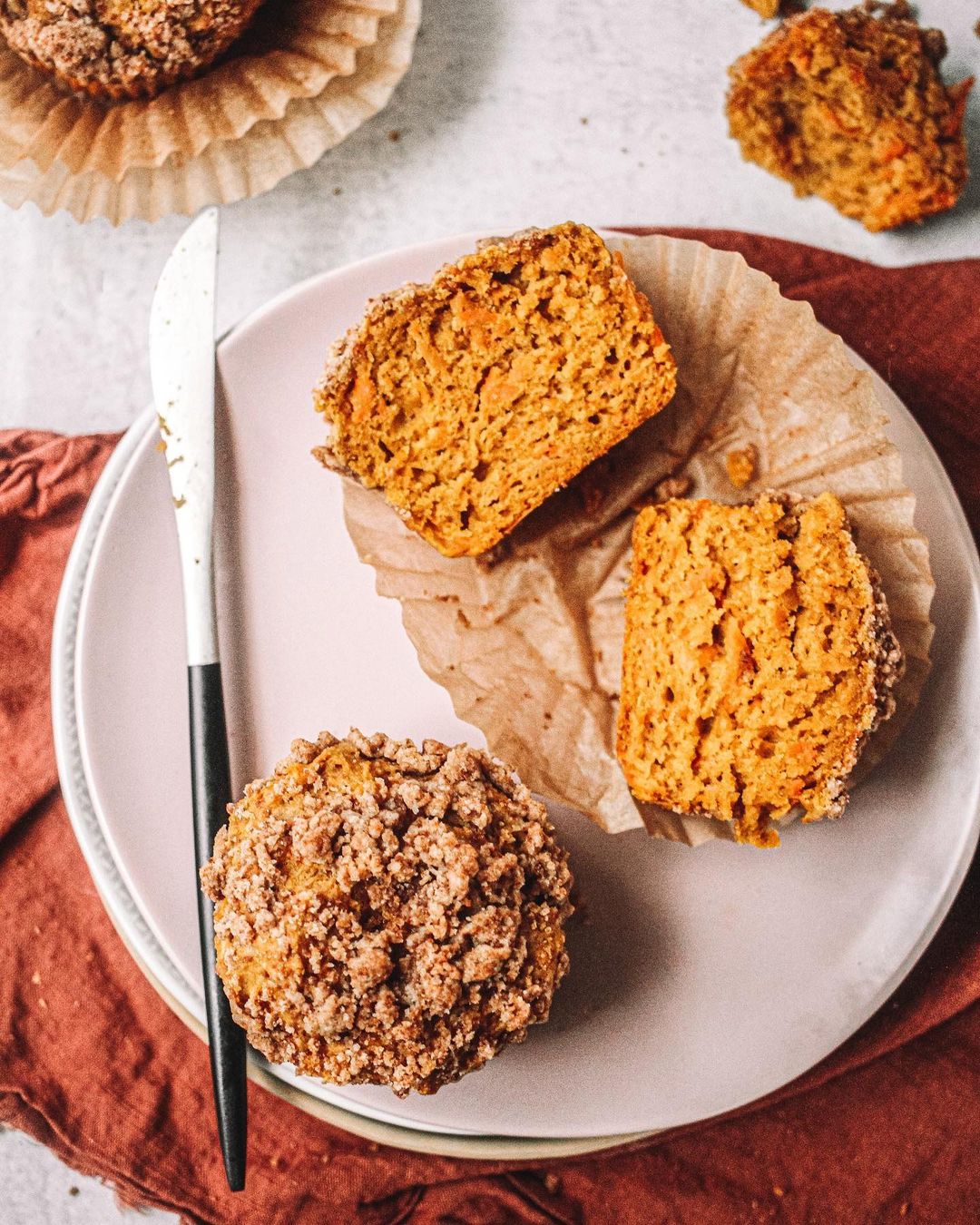 Streusel Topped Pumpkin Carrot Cake Muffins