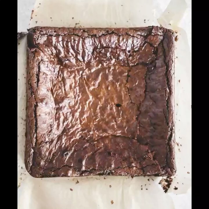 Dark Chocolate Fudgy Brownies with Crackly Tops