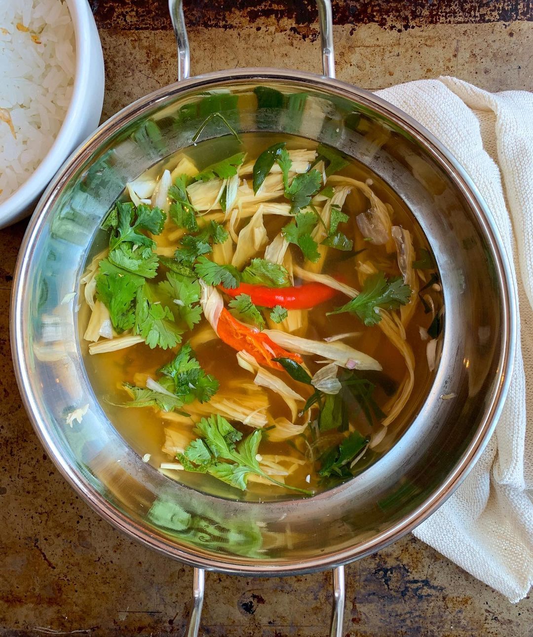 Tom Yam W/ Shredded Beancurd and Lemongrass