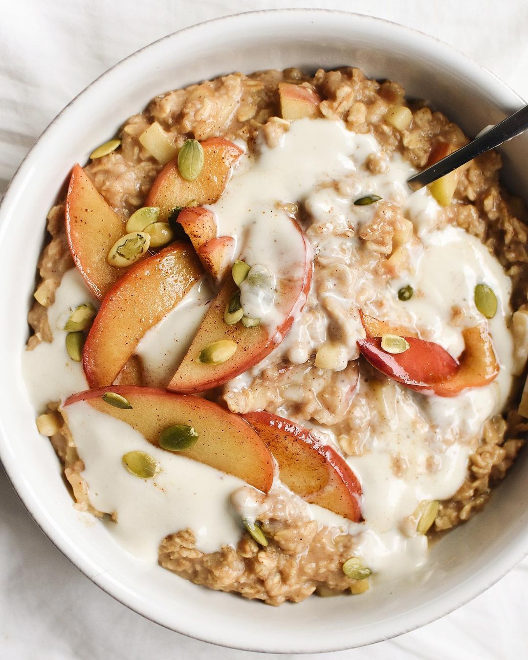 The Creamiest & Dreamiest Bowl of Oats