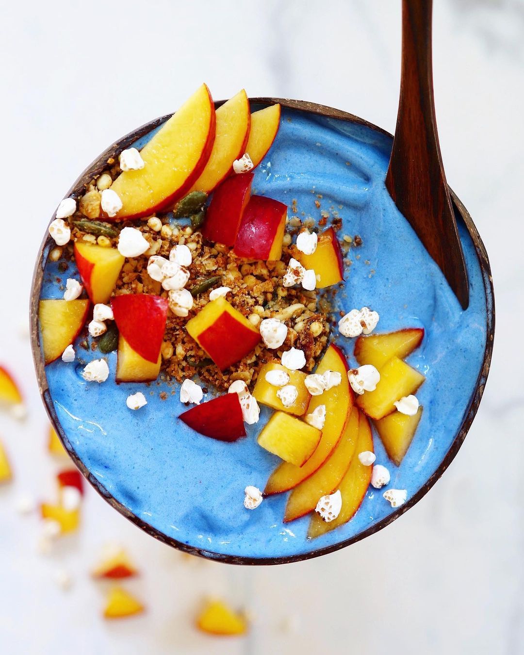 Blue Spirulina Smoothie Bowl