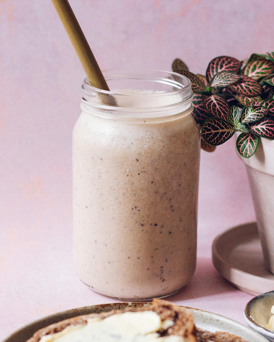 Vanilla Peach Protein Smoothie