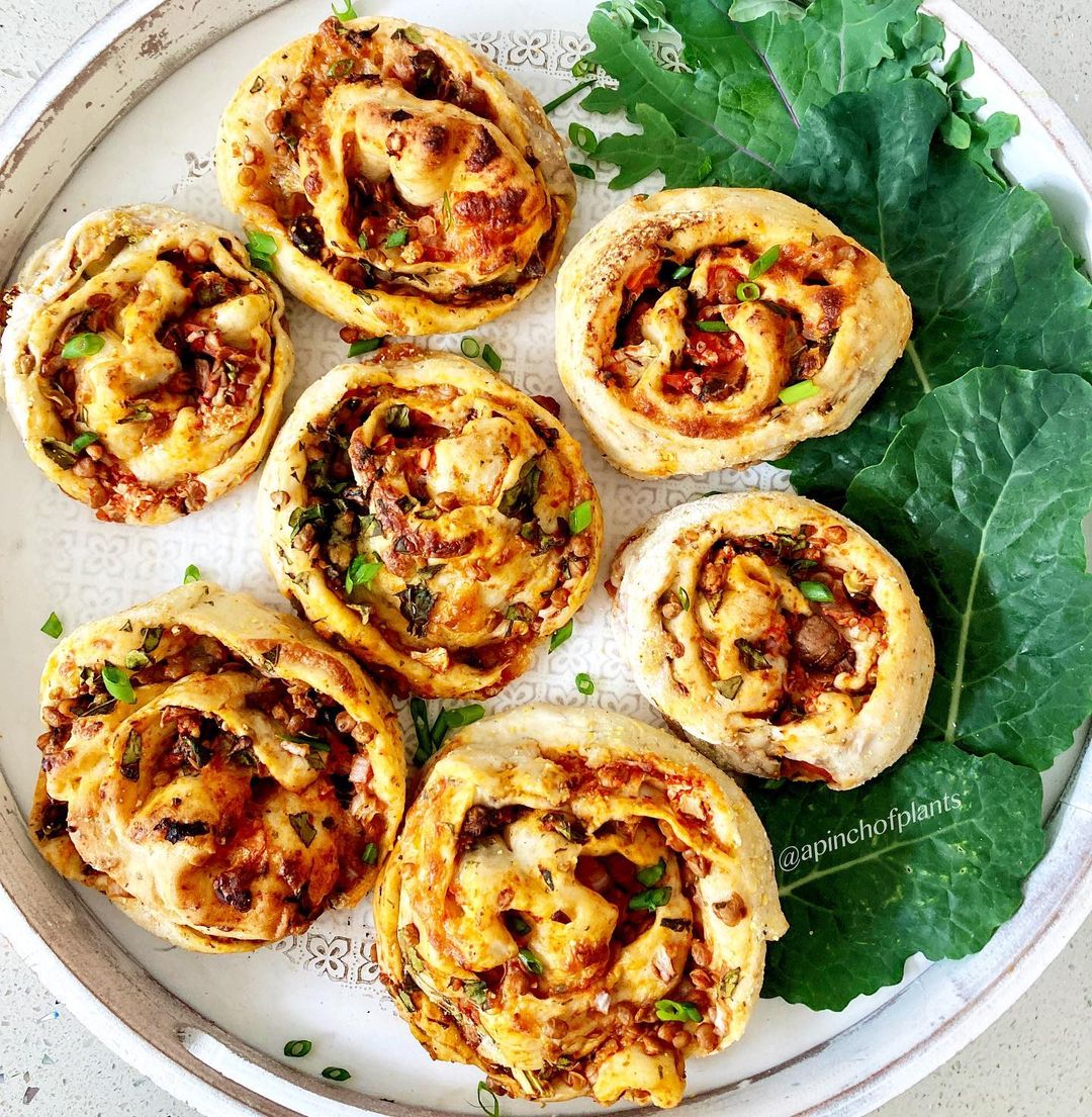 Garden Pizza Pinwheels