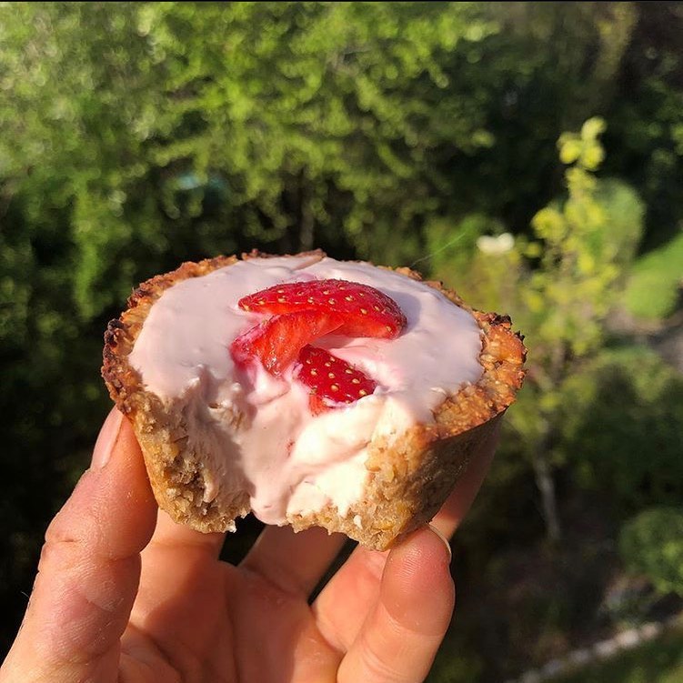 Filled Protein Oat Cups