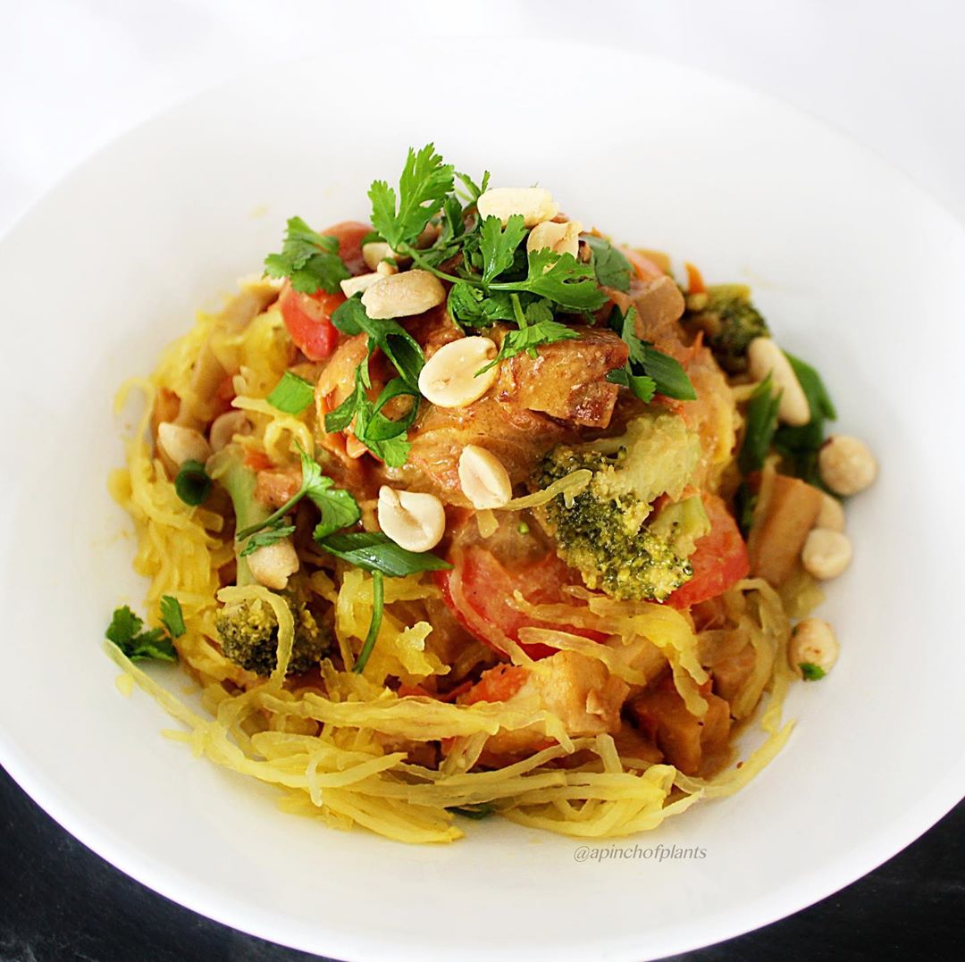 Thai Style Spaghetti Squash with Coconut Peanut Sauce