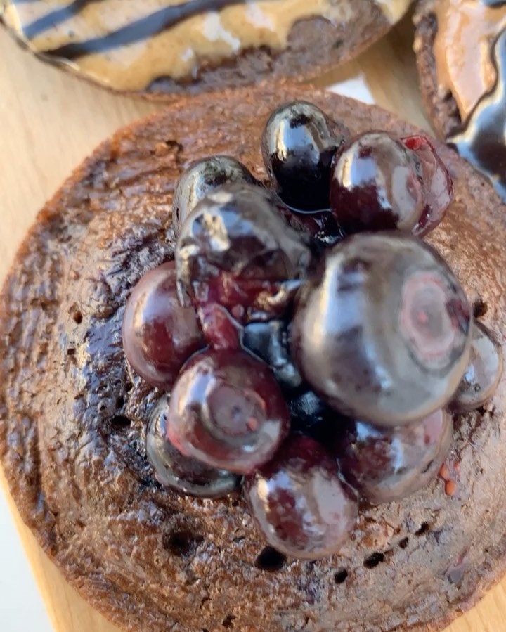 Simple Healthy Chocolate Donuts