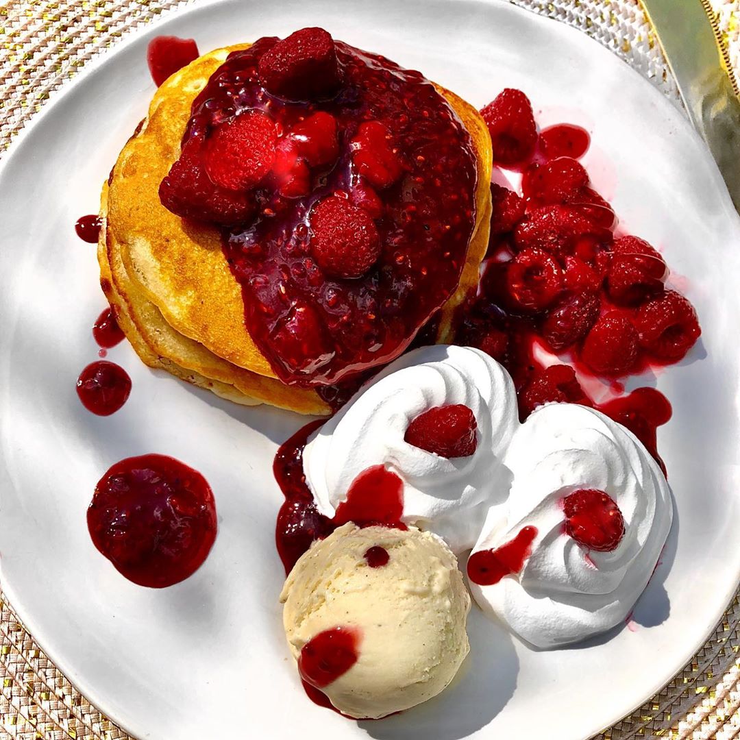Raspberry Vanilla Vegan Pancakes