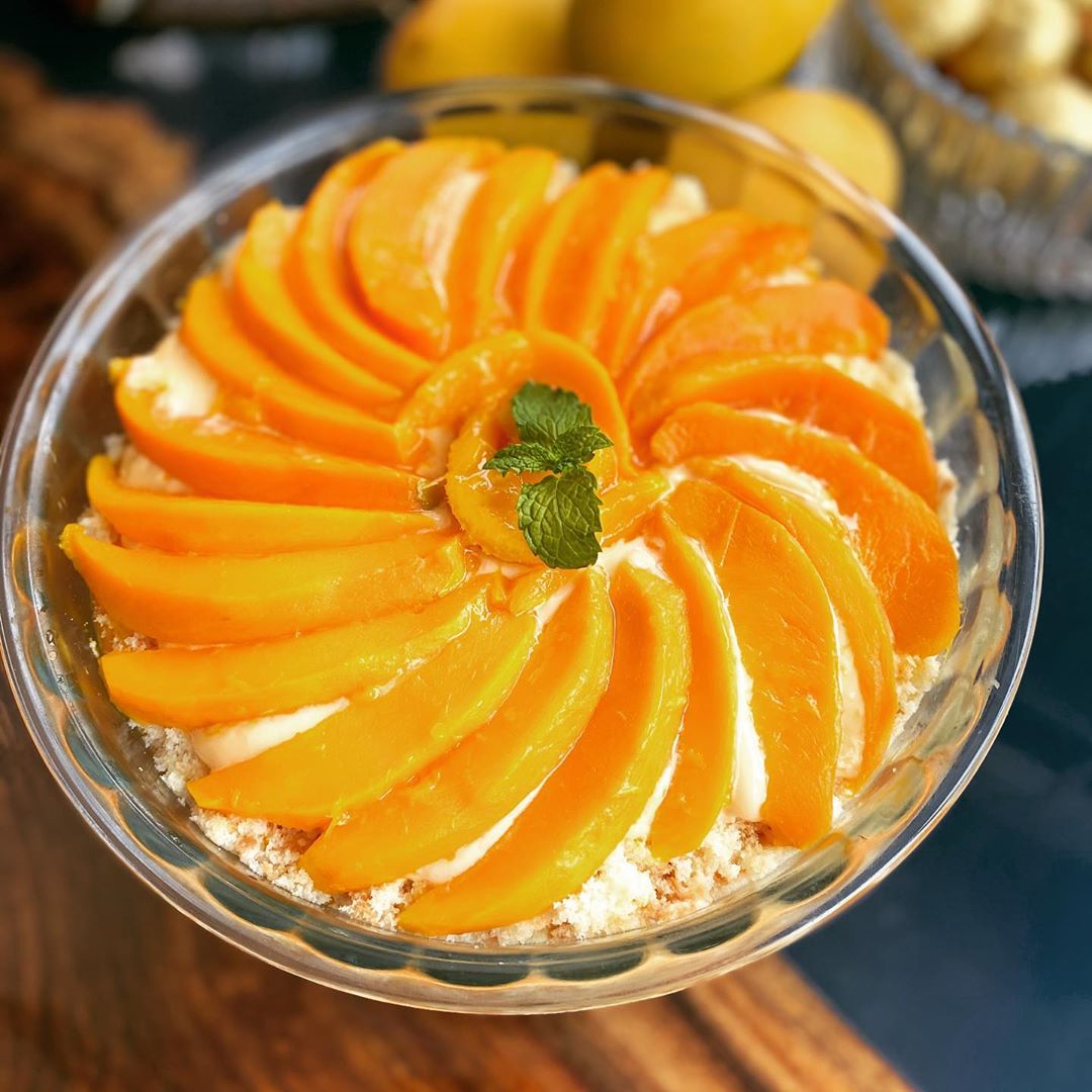 Mango Trifle