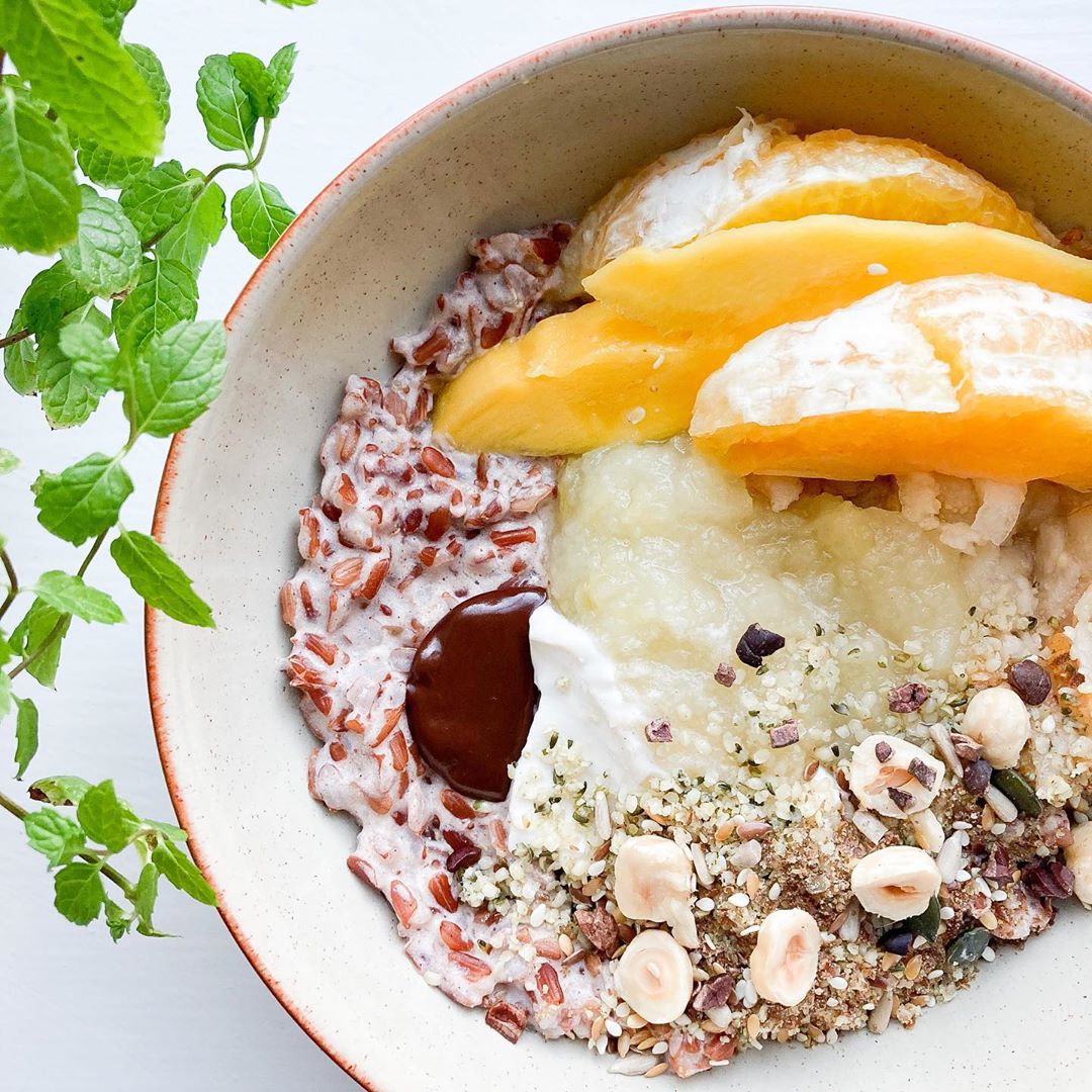 Chai-Spiced Red Rice Porridge