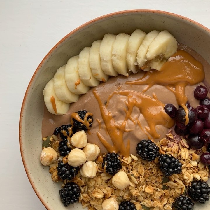 Choco-Nutty Smoothie Bowl Mousse