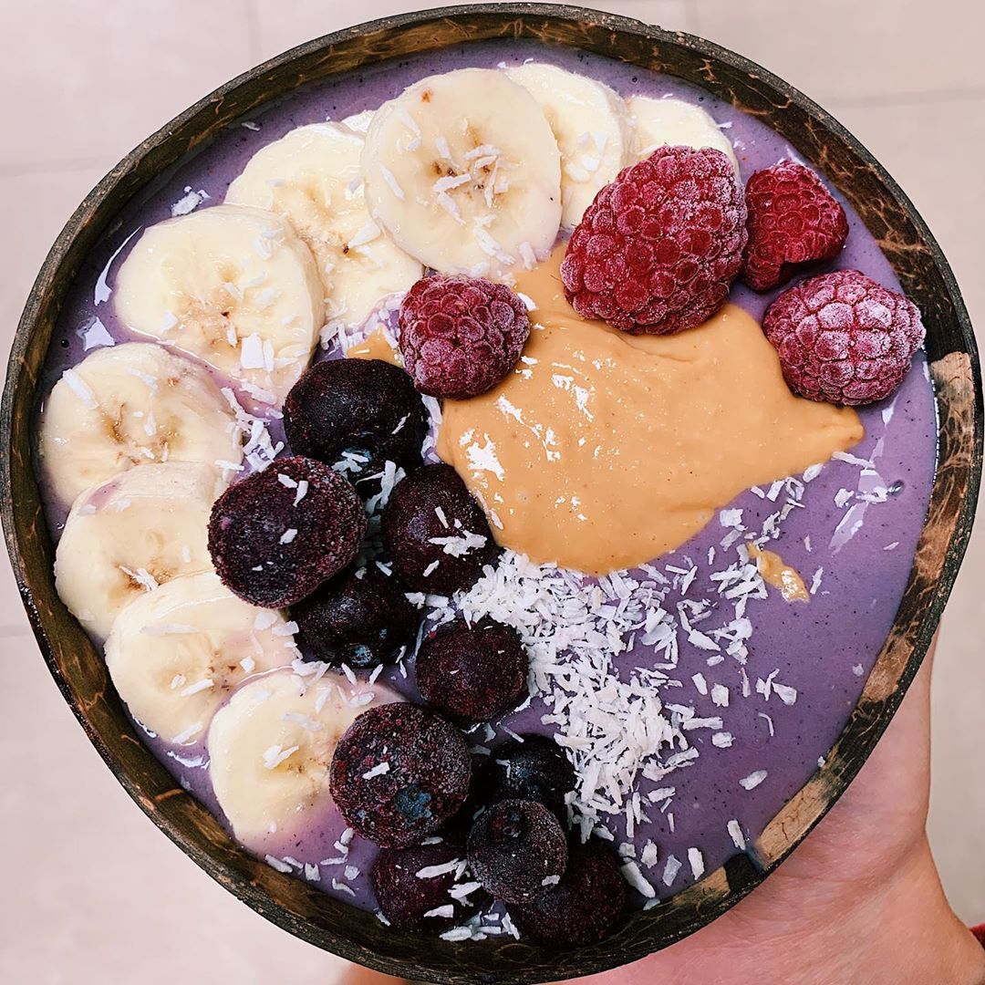 Birthday Cake Smoothie Bowl