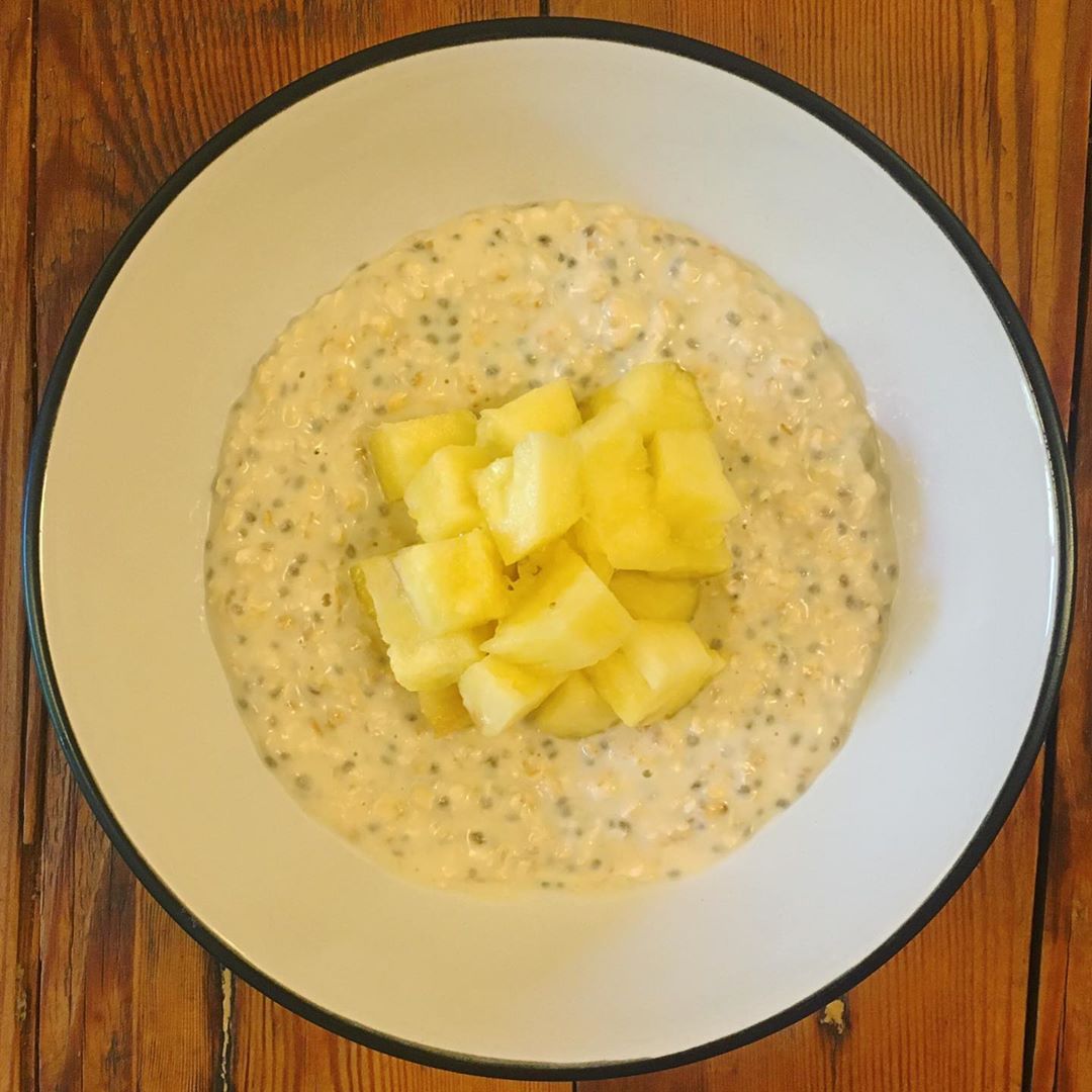 Tropical Overnight Oat Bowl with Mango and Pineapple