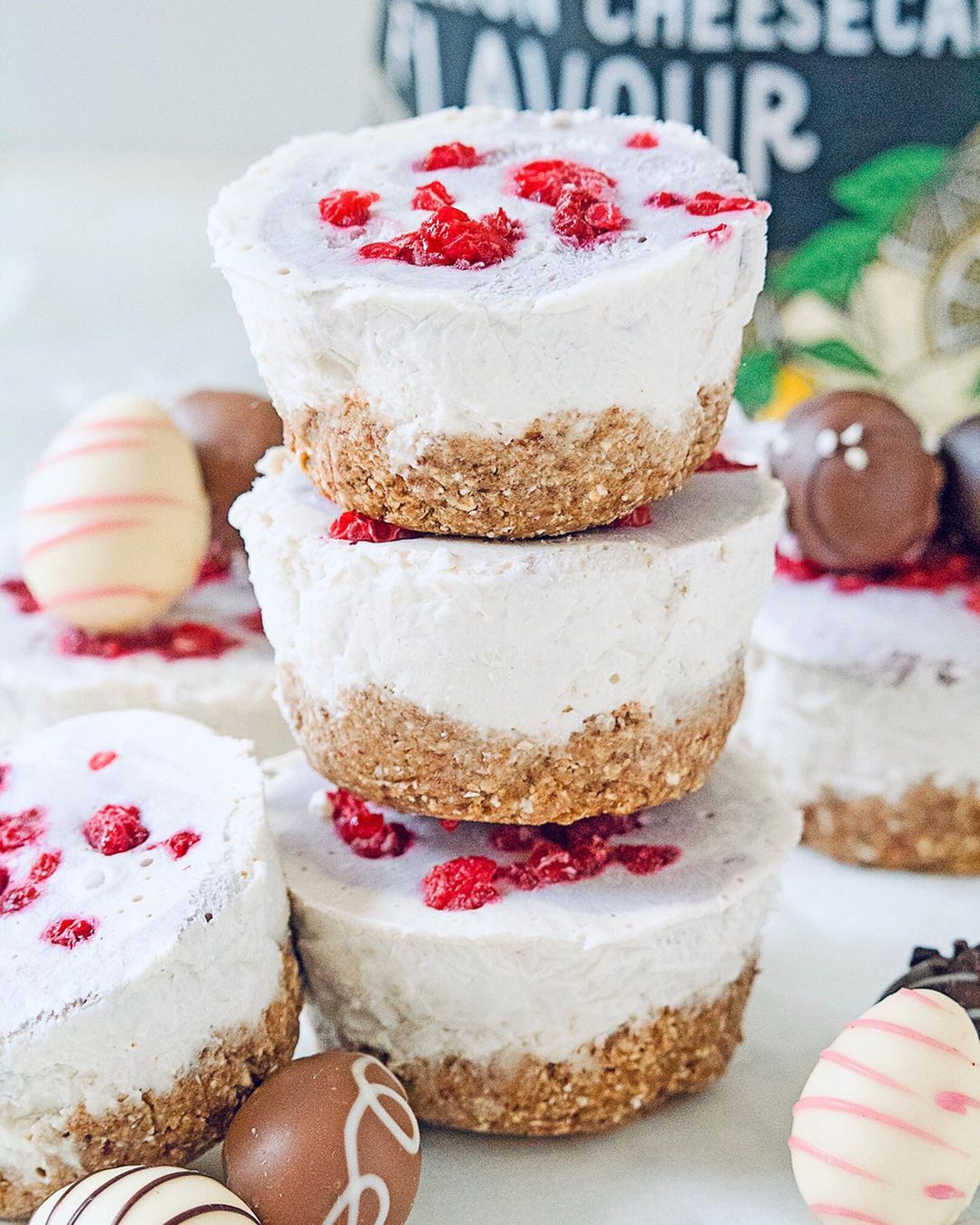 No Bake Lemon Cheesecakes with Oaty Crust and Raspberries