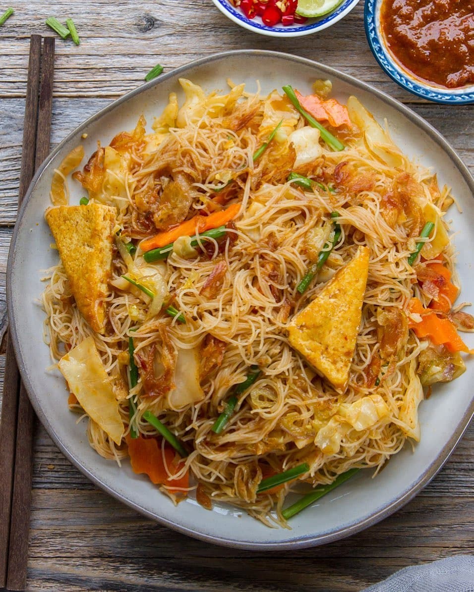 Mee Siam or Stir-Fried Vermicelli