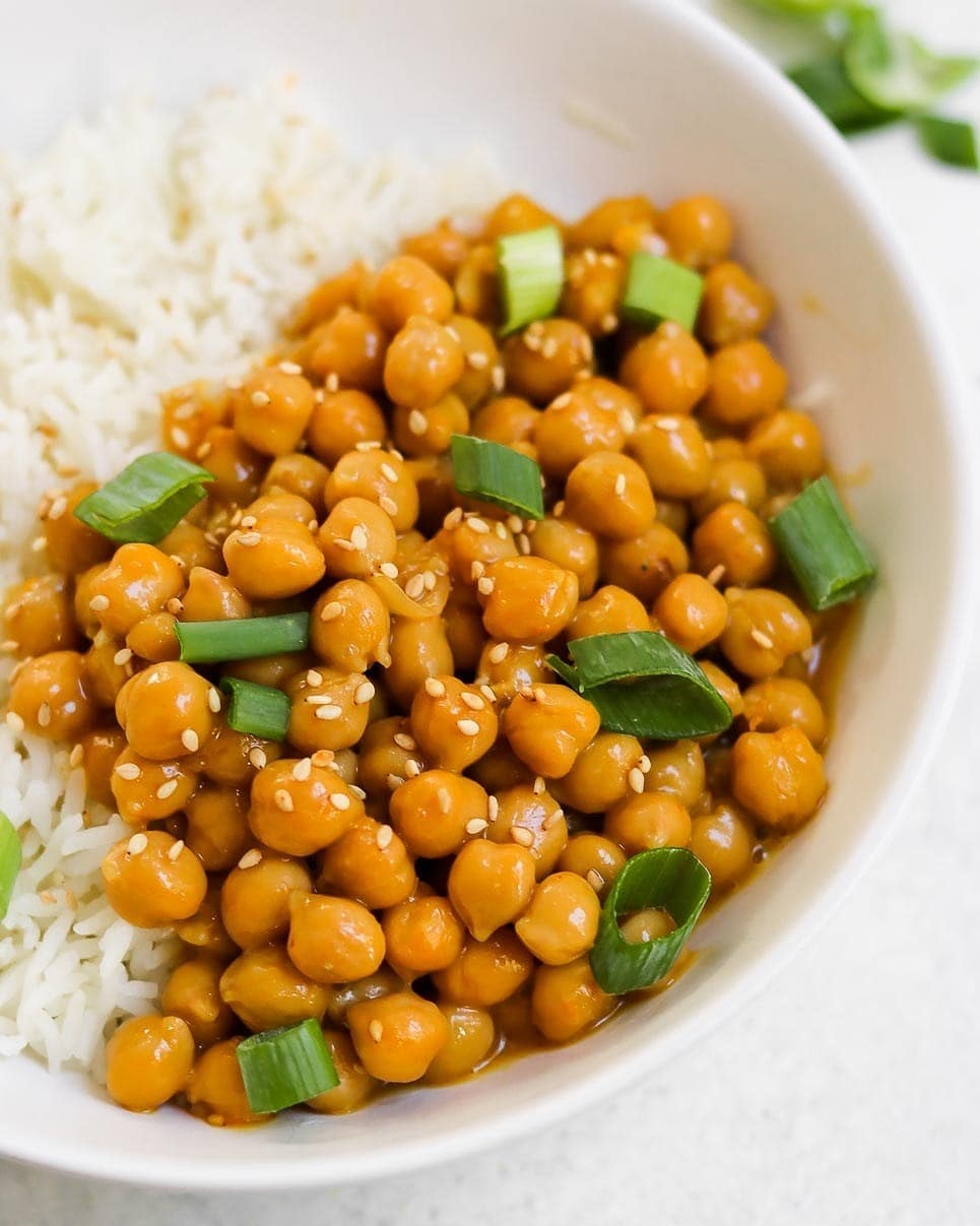 Orange Chickpea Buddha Bowl