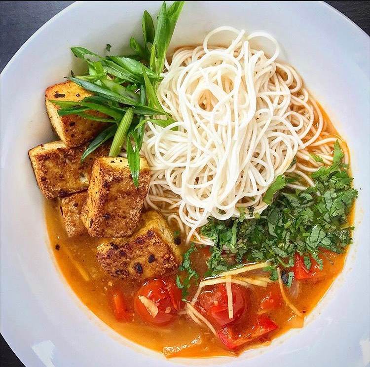 Simple Miso Broth with Vegetables and Tofu