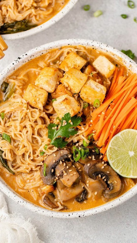 One-Pot Red Curry Peanut Ramen