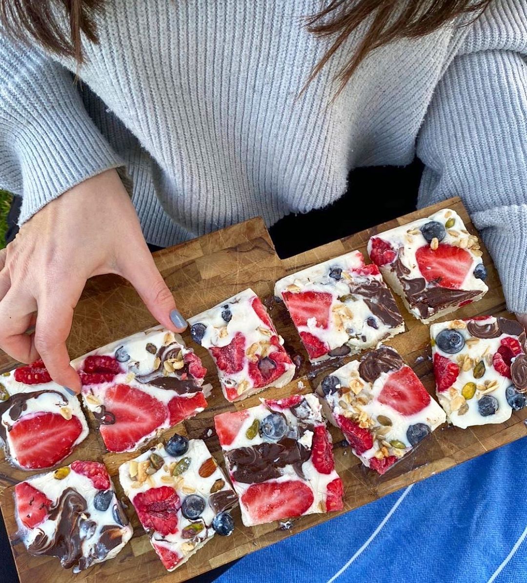 Homemade Yoghurt and Berry Bark