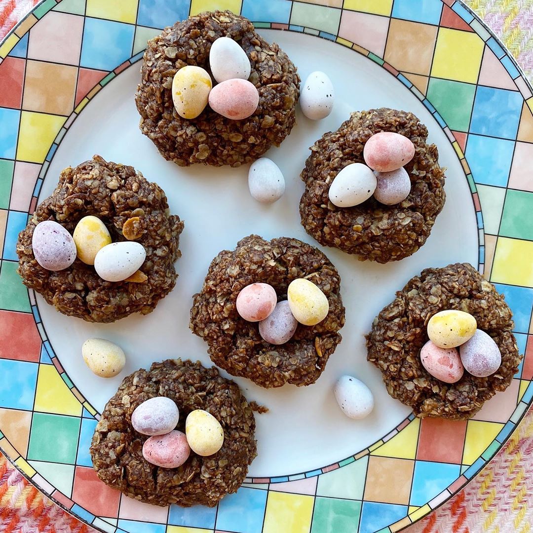Chocolate Peanut Butter Easter Egg Nests