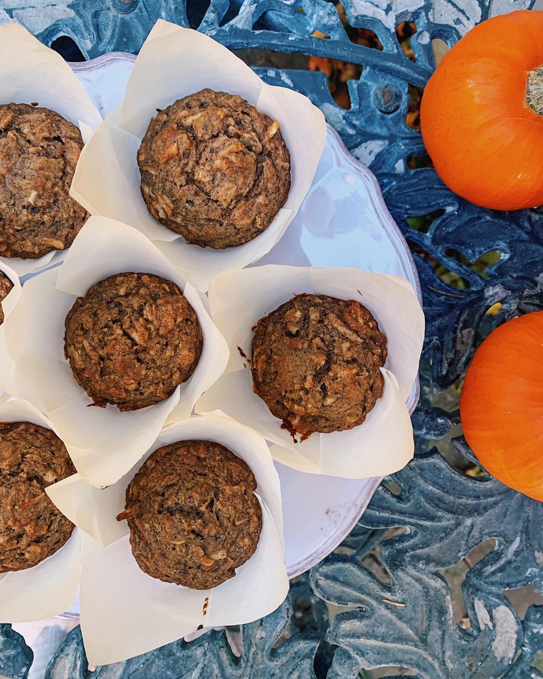 Cinnamon Apple Muffins