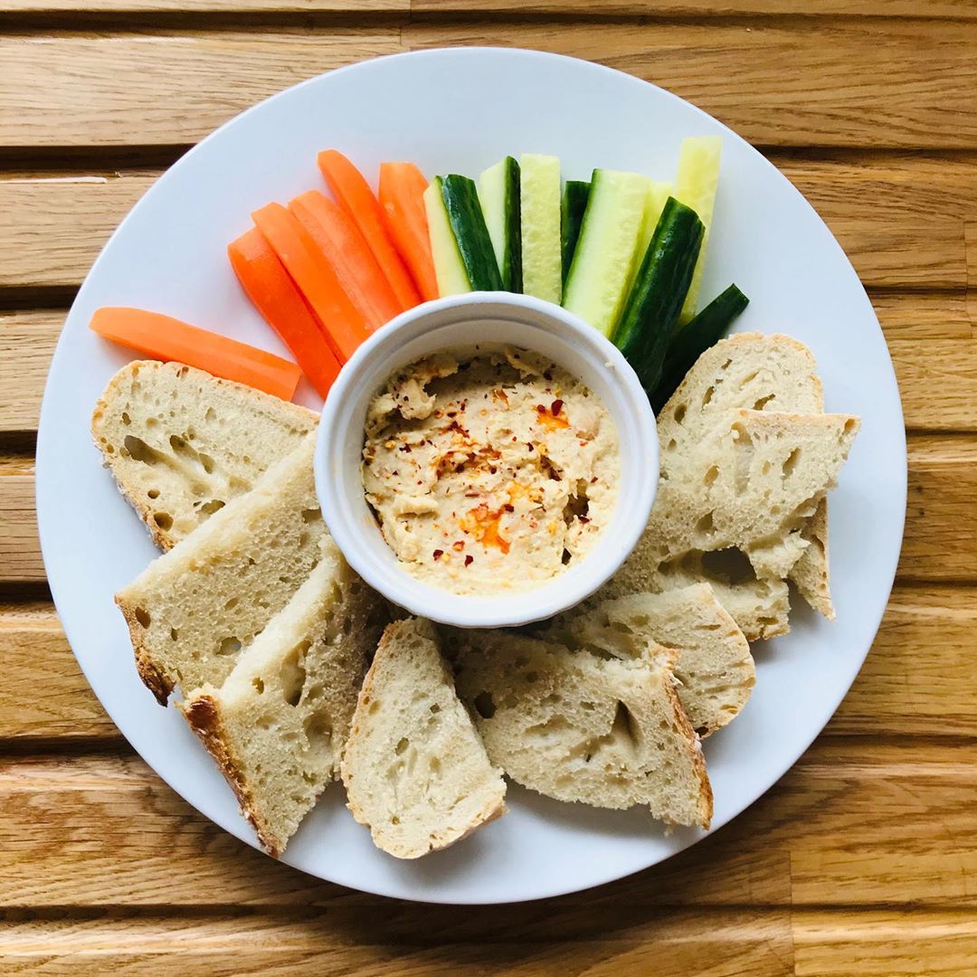 Homemade Hummus with Garlic Lemon and Tahini