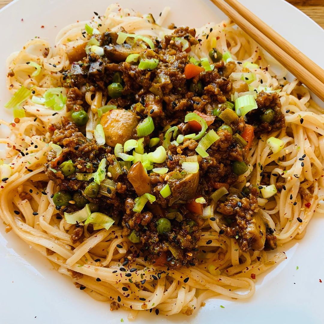 Chinese Mince with Rice Noodles