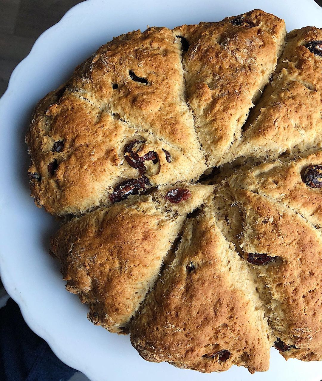 Baked Cranberry Scones with Honey and Spices
