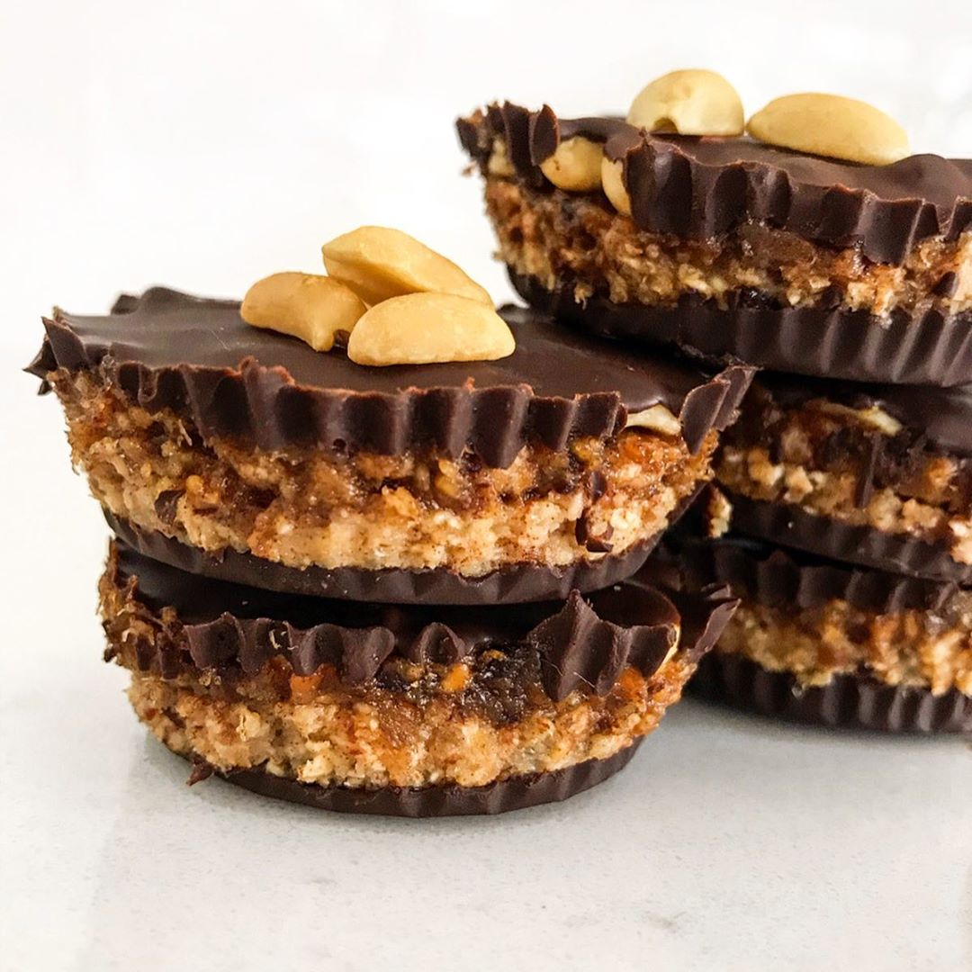 No Bake Snickers Cups