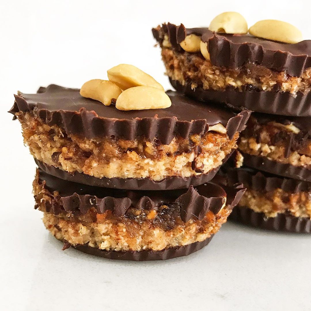 Raw Snickers Cups