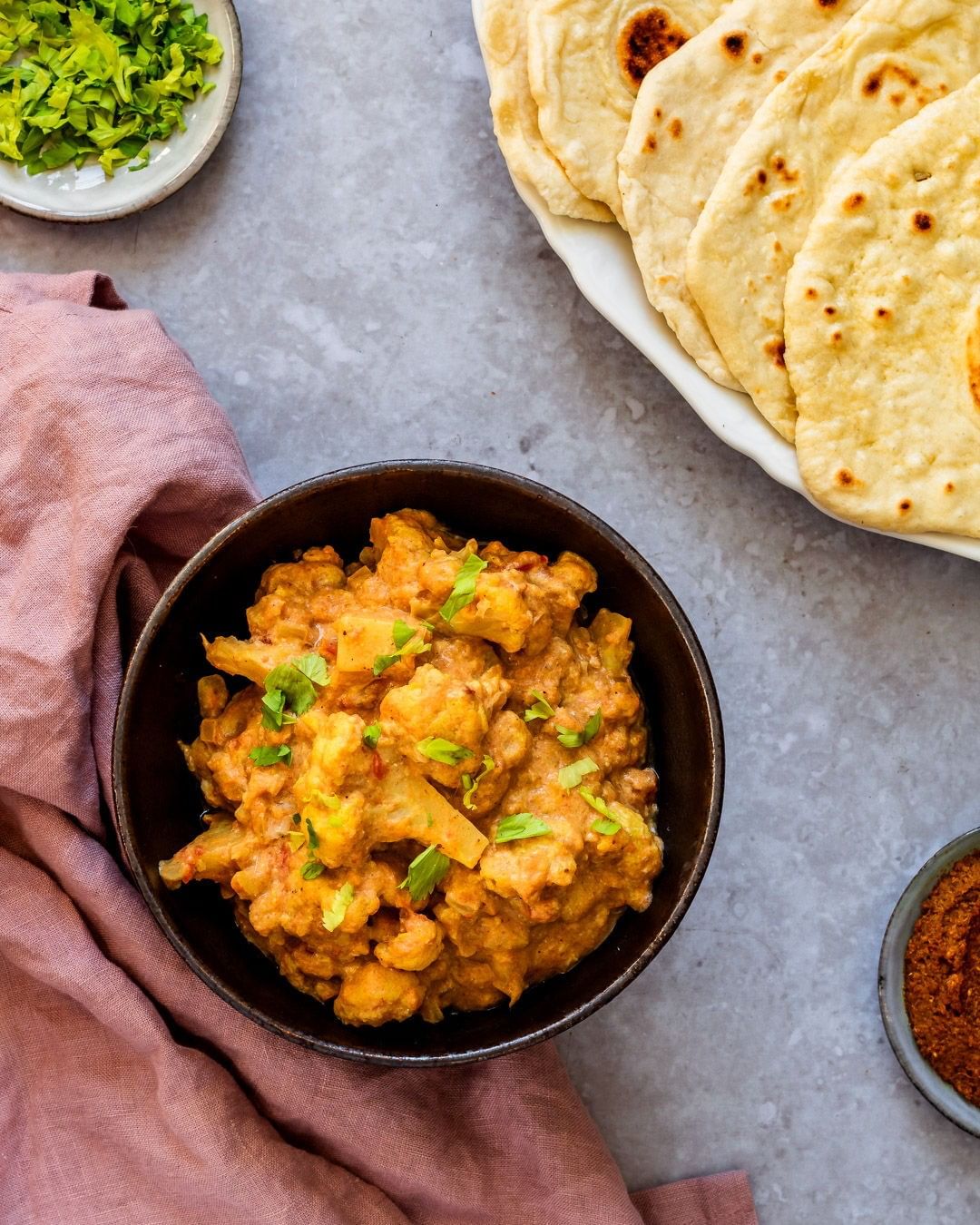 Cauliflower Curry with Homemade Curry Paste⁣
