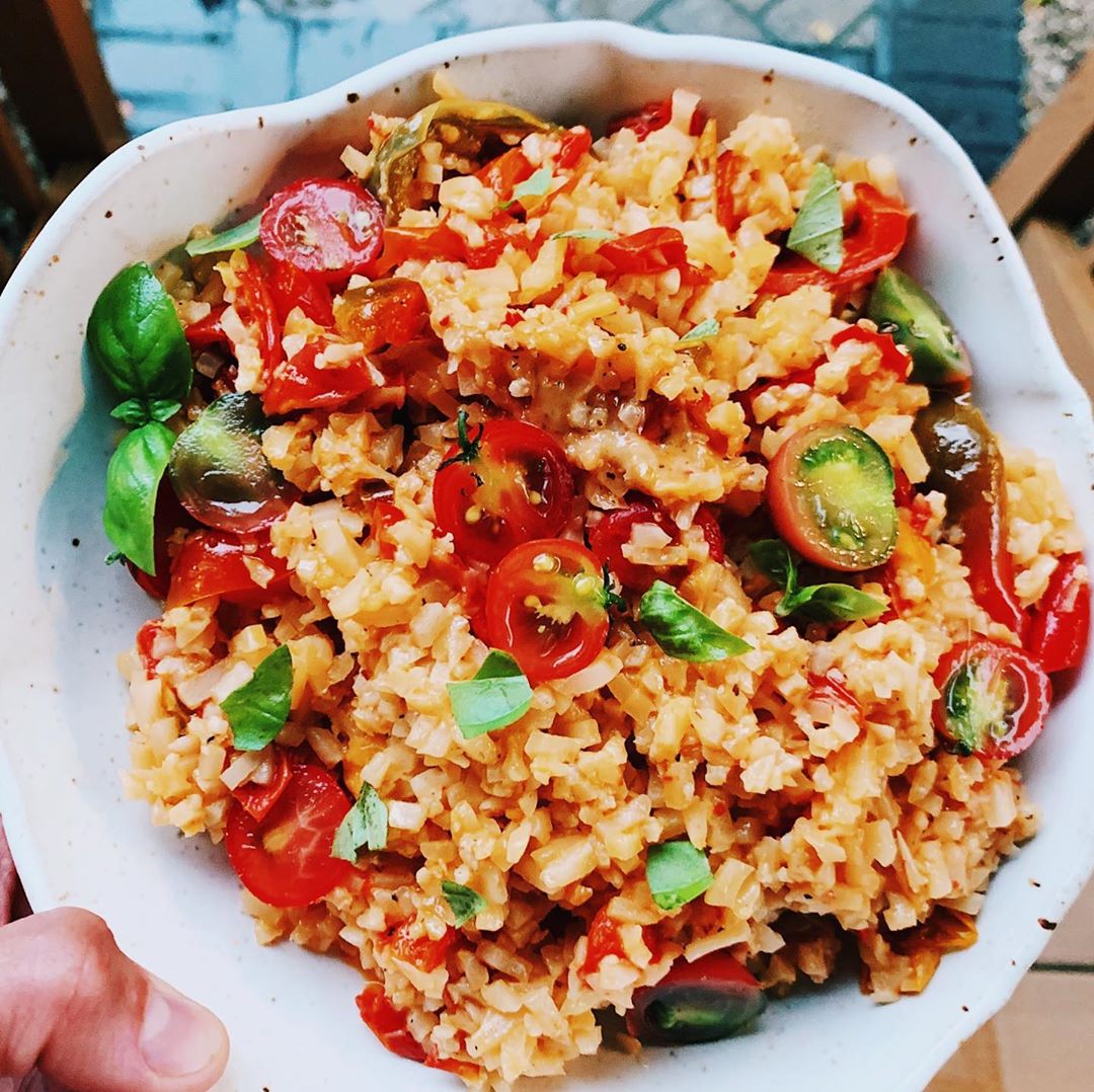 Quick Tomato Basil Cauli Rice