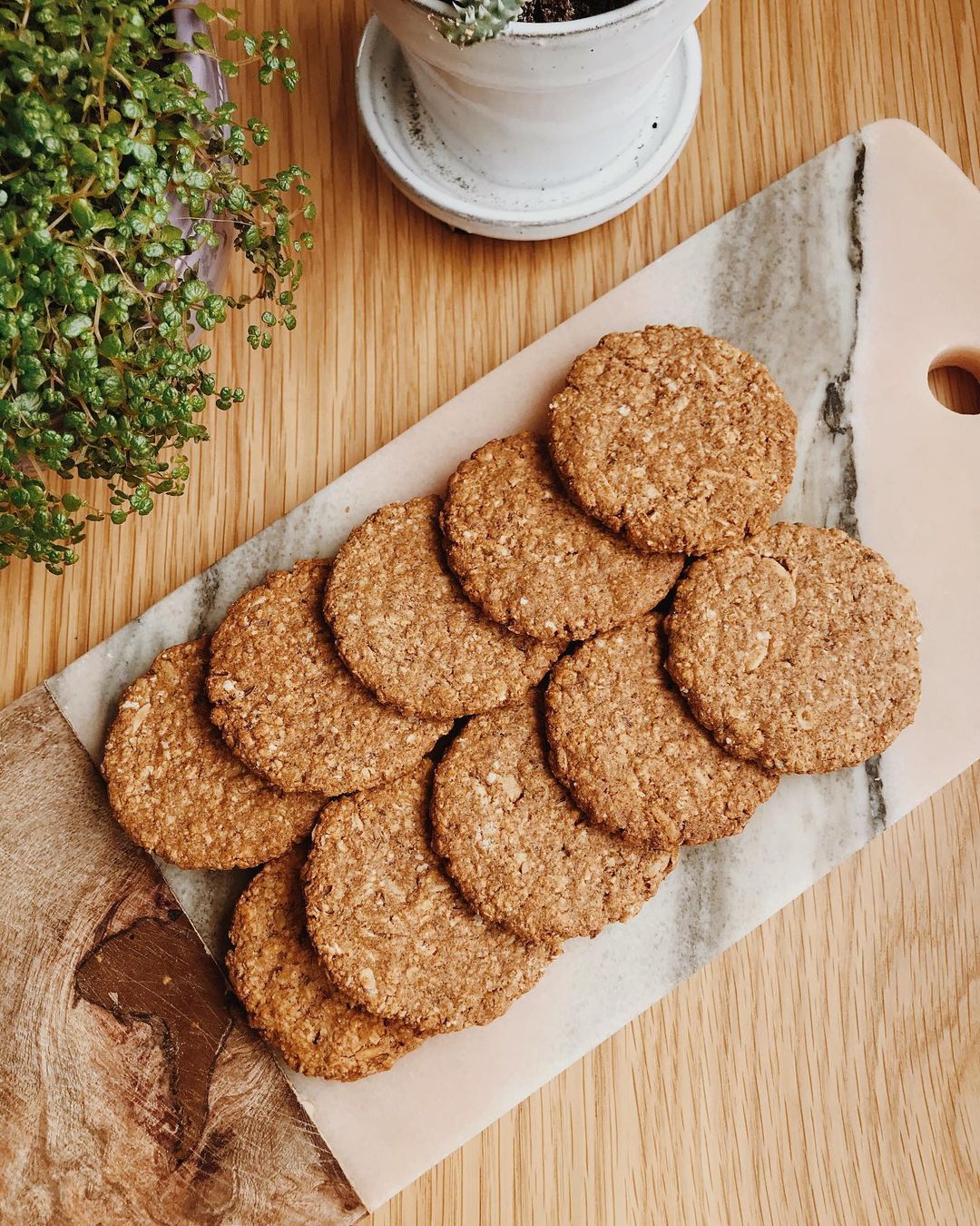 Crispy Ginger Spiced Biscuits with Almonds
