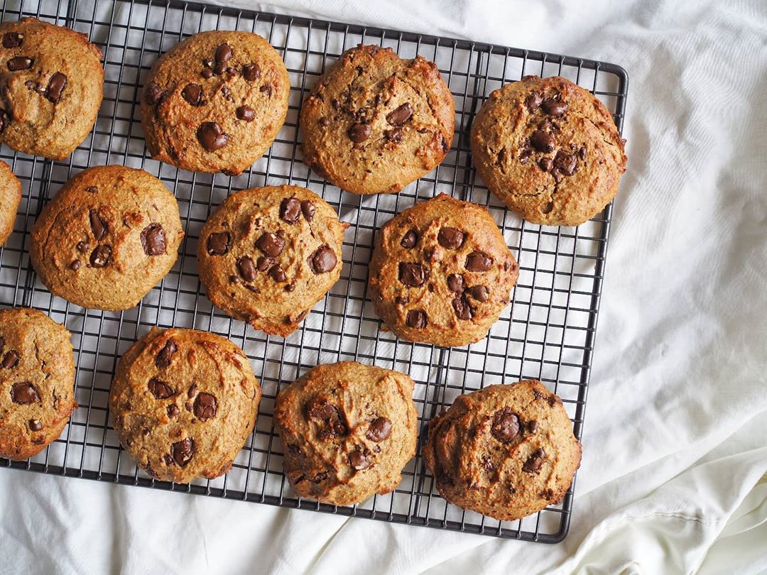 Pb + Banana + Choc Chunk Cookies